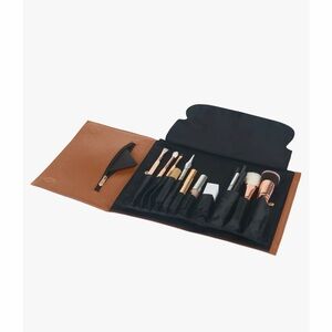 Kusshi leather makeup brush organizer